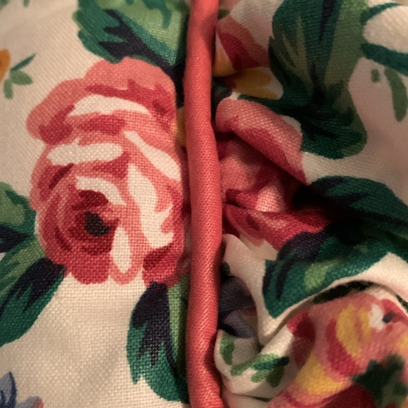 Longaberger Garden Splendor Pillows. Set of 2 - Picture 13 of 16